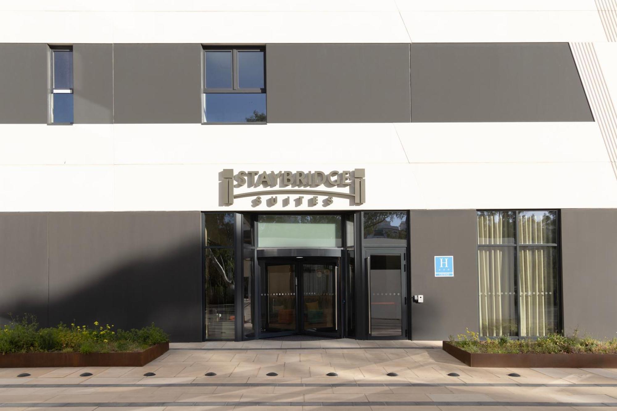 Staybridge Suites & Apartments Malaga By Ihg Exteriör bild